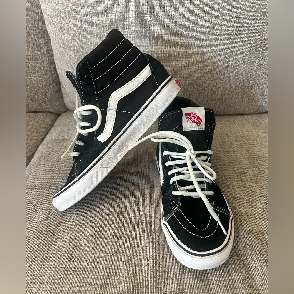 Vans Off The Wall Black and White Sk8-Hi Top Sneakers Canvas/Suede Sz M 6/W 7.5